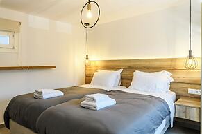 Mykonist Merchia Beach Villas & Suites