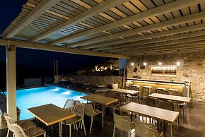 Mykonist Merchia Beach Villas & Suites