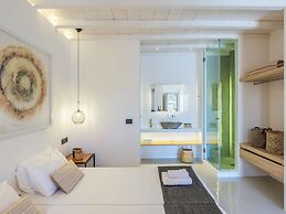 Mykonist Merchia Beach Villas & Suites