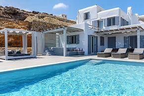 Mykonist Merchia Beach Villas & Suites