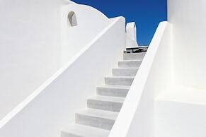 Mykonist Merchia Beach Villas & Suites