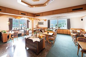 Hotel zum Moselstrand