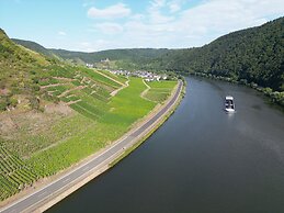 Hotel zum Moselstrand