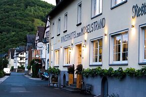 Hotel zum Moselstrand