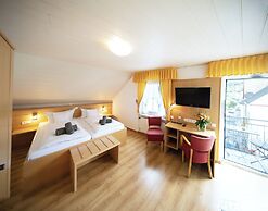 Hotel zum Moselstrand