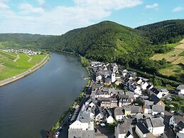 Hotel zum Moselstrand