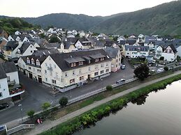 Hotel zum Moselstrand