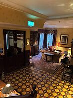 Cambus o'May Hotel