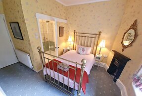 Cambus o'May Hotel