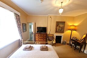 Cambus o'May Hotel