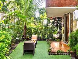 Modern Tropical 2bhk Near Beach Pool Garden