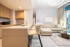 Premium 1BR Apt Missoni Urban Oasis