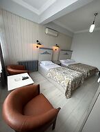 Blue Dolphin Otel