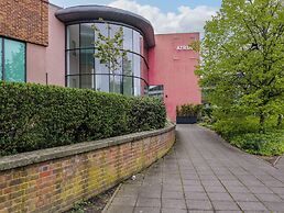 Flat 53