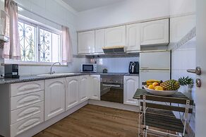 S o Rafael 1 Bedroom With Pool and Wifi