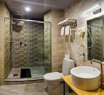 Hotel Resolute