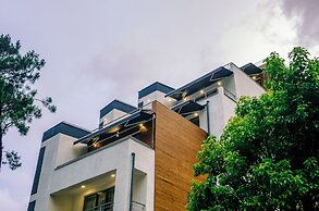 Hotel Resolute