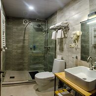Hotel Resolute