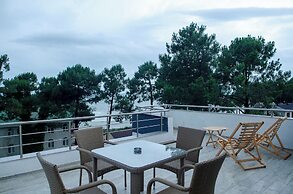 Hotel Resolute