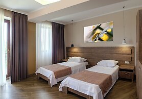 Hotel Resolute
