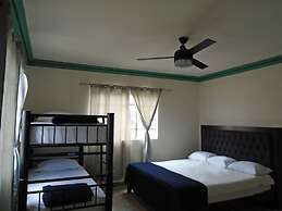 Paulina Youth Hostel