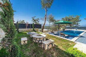 Villa Alva Donna