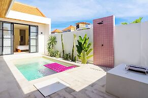 Stylish Private Pool Villa in Pererenan