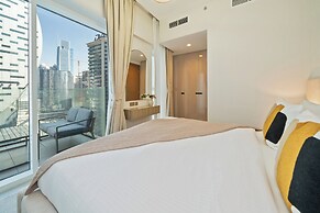Designer 1BR Apt Fully Equipped