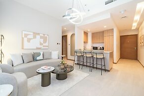 Designer 1BR Apt Fully Equipped