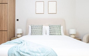 Modern Studio Living at Missoni