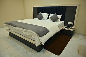 Hotel Dinanath