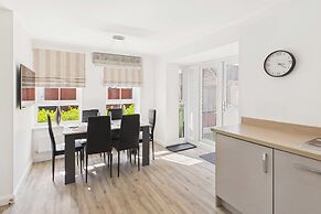 Host Stay Orient House