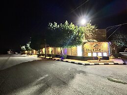 The Land Villas Ammaria