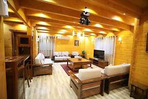 The Land Villas Ammaria