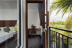 Apartment Green Amazon