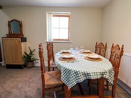 Walnut Cottage