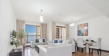 LUX The Murjan Sea View Suite 2