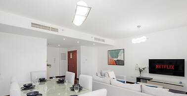 LUX The Murjan Sea View Suite 2
