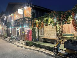 Baan Natee