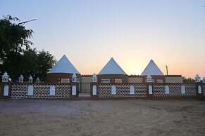Bikaner Desert Camp & Resort