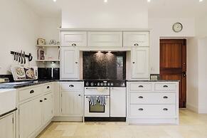 Herdsman's Cottage - 3BD in Wiltshire