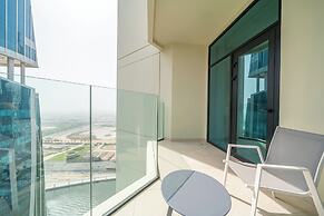 Stunning 2BR Apt – High-Floor with Breathtaking Views