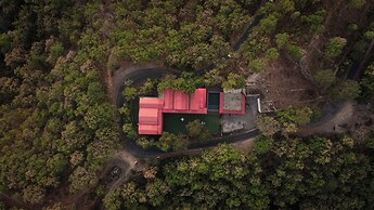 Aavaas Hill Resort