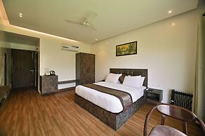 Aavaas Hill Resort