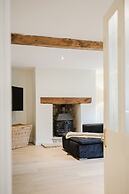 Mulberry Cottage 5BD in Wiltshire