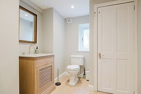 Mulberry Cottage 5BD in Wiltshire