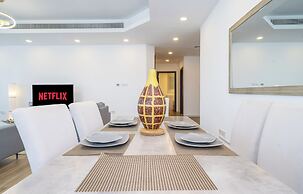 Spacious 4BR in Horizon Tower Marina
