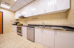 Spacious 4BR in Horizon Tower Marina