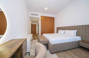 Spacious 4BR in Horizon Tower Marina