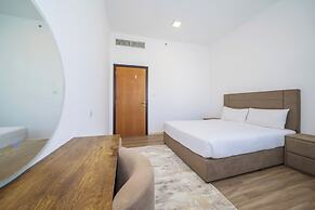 Spacious 4BR in Horizon Tower Marina